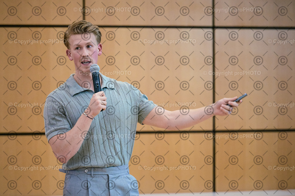 329_202509_EmployerBranding_NZ6_0326 | proPHOTO - Realisiert mit Pictrs.com