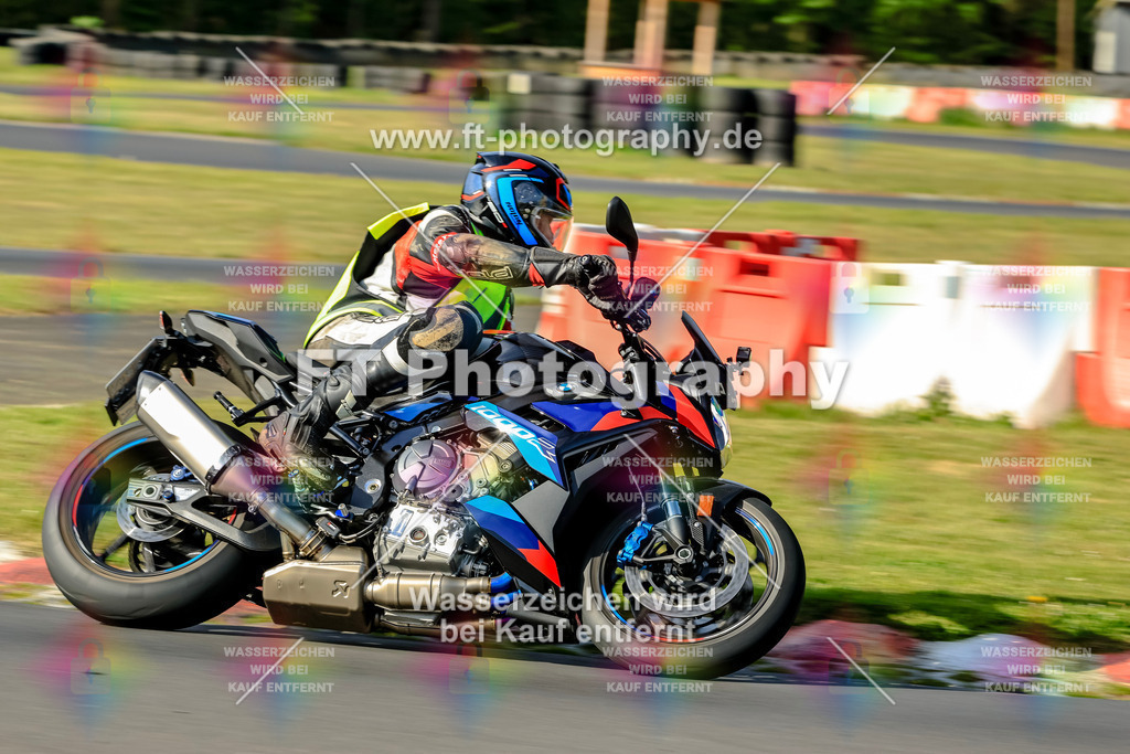 _OTO1255 | Hier findet Ihr Bilder von Touristenfahrten auf der Nürburgring Nordschleife oder von anderen Veranstaltungen die ich besucht habe. Viel Spass beim Durch Schauen 