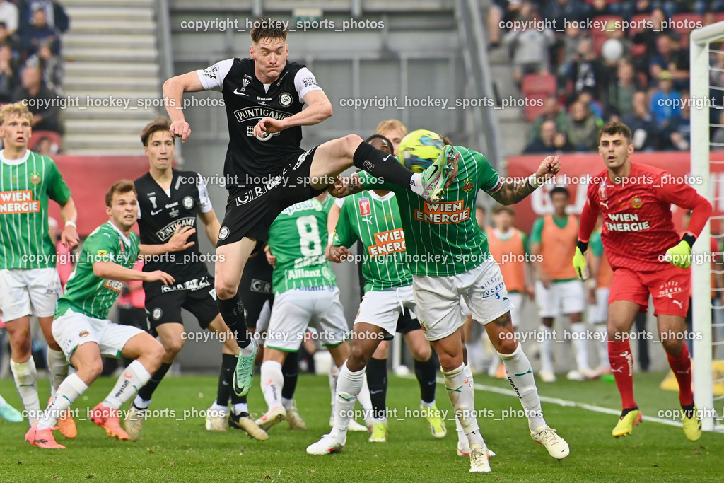 SK Puntigamer Sturm vs. SK Rapid Wien Siegerehrung, Impressionen | #9 Guido Burgstaller SK Rapid, #45 Niklas Hedl SK Rapid, #28 David Schnegg, SK Puntigamer Sturm vs. SK Rapid Wien Siegerehrung, Impressionen, SK Puntigamer Sturm vs. SK Rapid Wien Siegerehrung, Impressionen am 01.05.2024 in Klagenfurt (Wörthersee Stadion ), Austria, (Photo by Bernd Stefan)