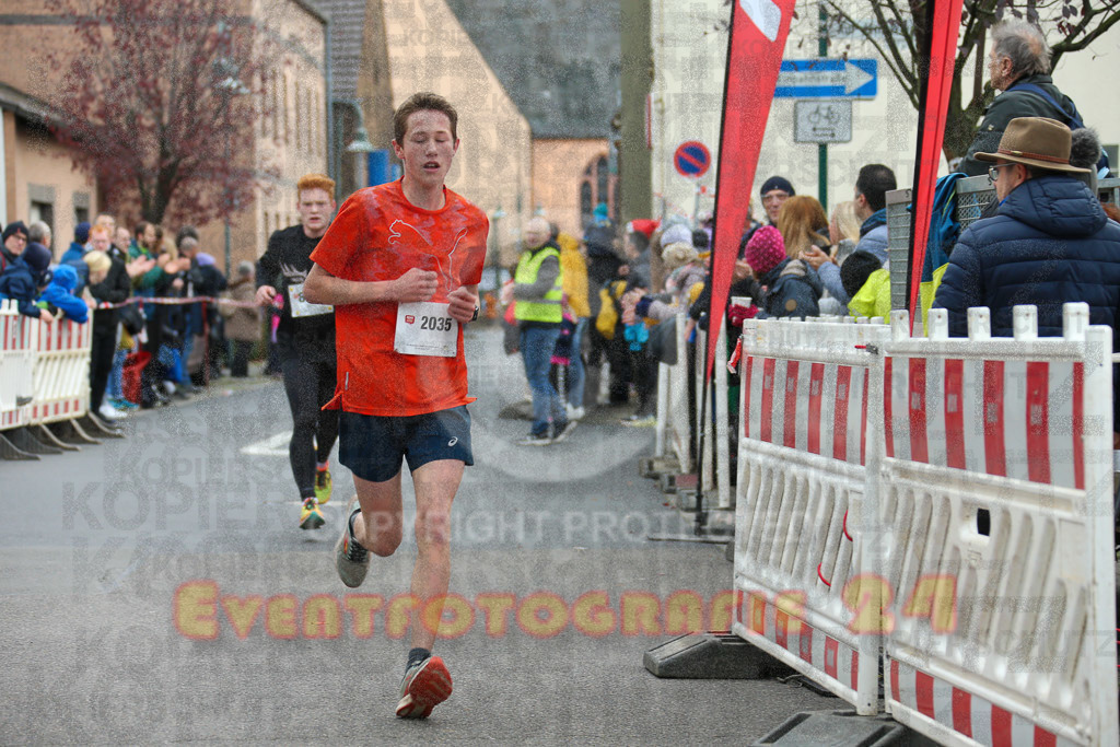 221127_1044_EX1_0700 | Sportfotografie im Rhein-Sieg Kreis, Köln, Bonn, NRW, Rheinland Pfalz, Hessen, etc. Unser Tätigkeitsfeld umfasst den Laufsport vom Volkslauf über den Marathon, Duathlon, Triathon bis zum Ultralauf wie Kölnpfad Ultra oder Schindertrail.