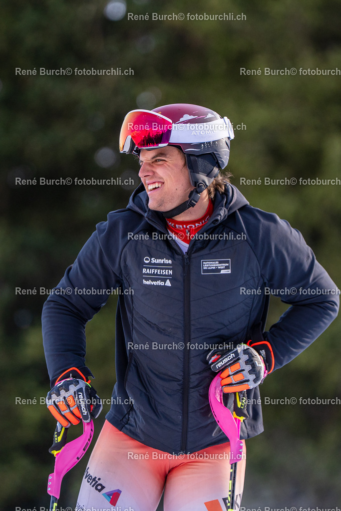 BUR00936 | René Burch leidenschaftlicher Fotograf aus Kerns in Obwalden.  Hier finden sie Sport, Landschaft und Natur Fotografie.
 - Realisiert mit Pictrs.com