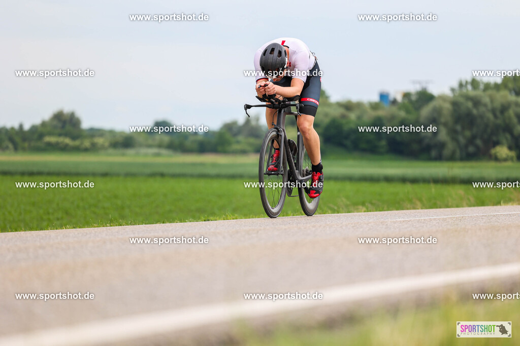 BR8A6065 | Stadttriathlon Erding 2025. #yourpictrs #sportshot_your_pictrs @Sportshotphotography #stadttriathlonerding Copyright: www.sportshot.de