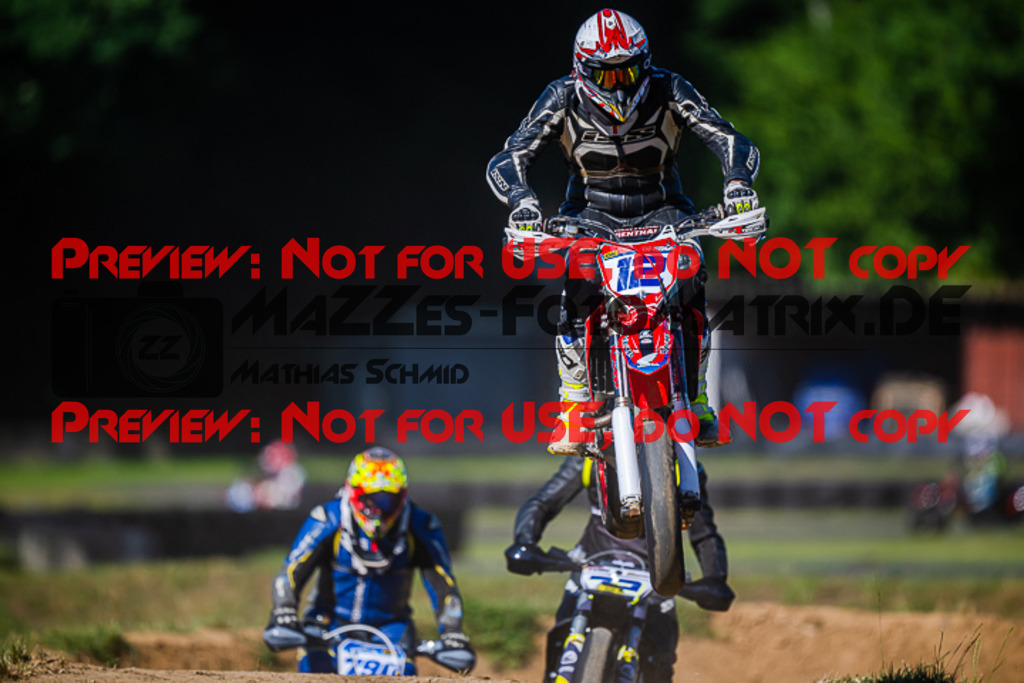 MaZZes_FotoMatrix_220702_3023 | S3