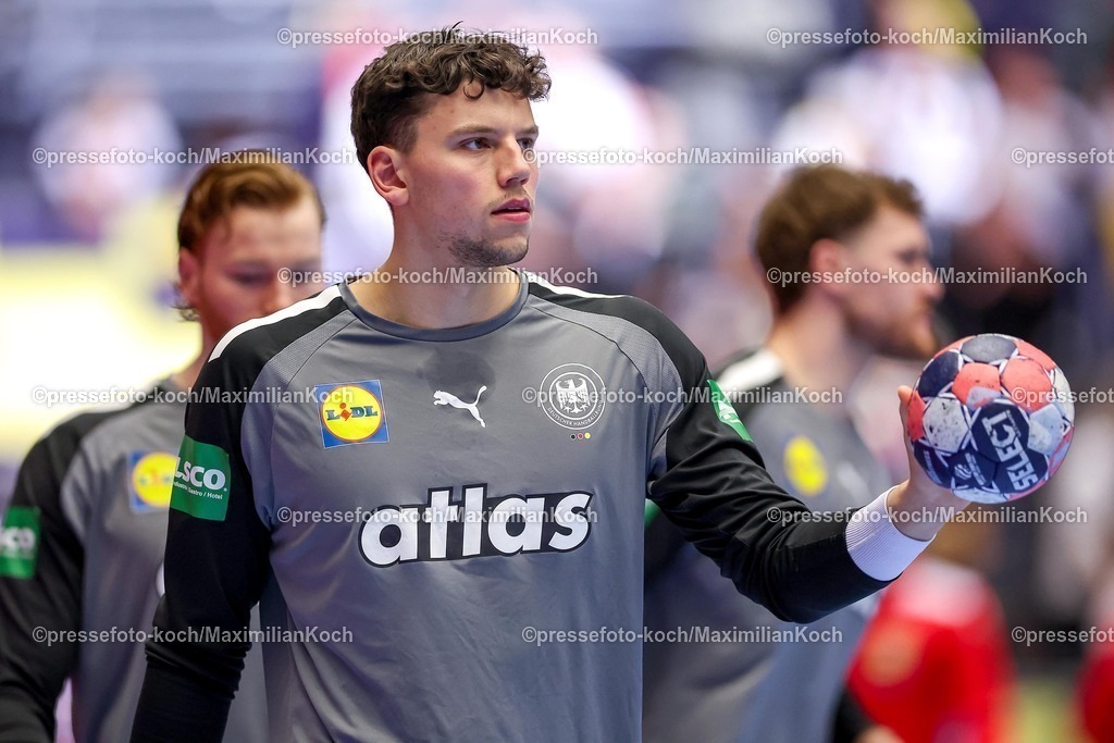 EHF15012602128 | 15.01.2026, Handball, Men's EHF EURO 2026, Deutschland - Österreich, Jyske Bank Boxen in Herning, Dänemark, Preliminary Round:  Marko Grgic (Germany #71) 