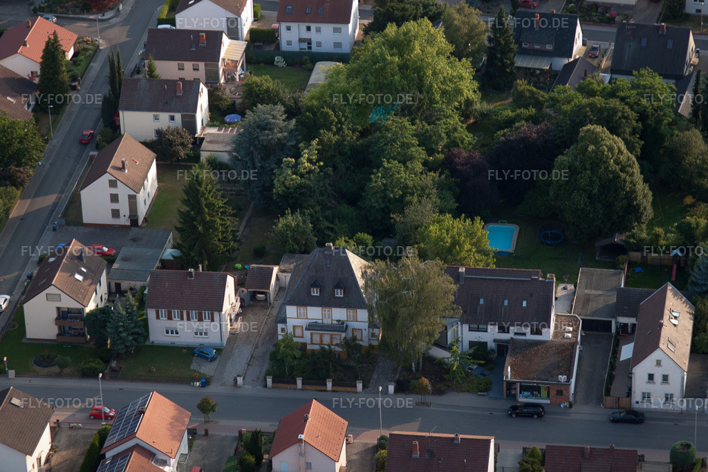 Luftbild: Vom-Stein-Straße im Ortsteil Dannstadt in Dannstadt-Schauernheim im Bundesland Rheinland-Pfalz in Deutschland. Foto: IMG_69009.jpg vom 24.06.2014 durch Werner Riehm/FLY-FOTO.de