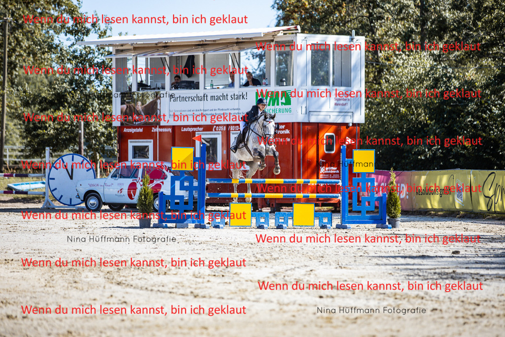 BK1A5664 | Turnierbilder Turnierfotos Nina Hüffmann Turnierfotografie Pferdefotografie Tierzeichnung Haustierzeichnung Pferdezeichnung Hundezeichnung Videograf  - Realisiert mit Pictrs.com