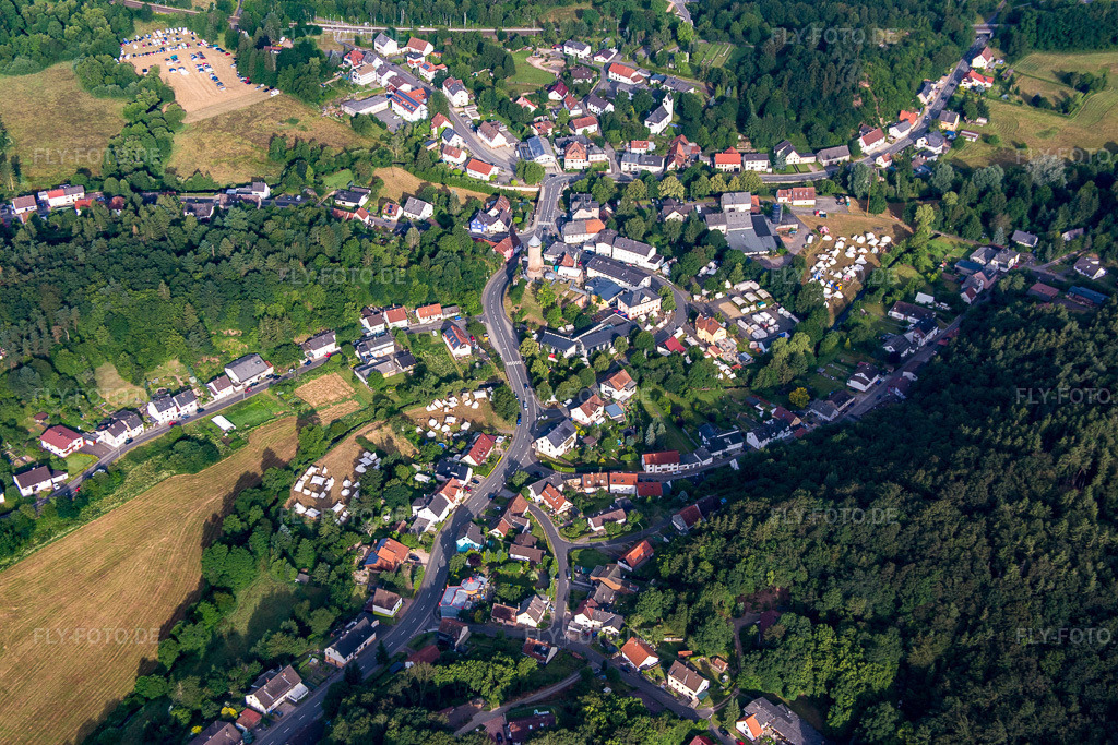 Luftbild: Dorfansicht in Nohfelden im Bundesland Saarland in Deutschland. Foto: IMG_091966.jpg vom 16.07.2016 durch Werner Riehm/FLY-FOTO.de