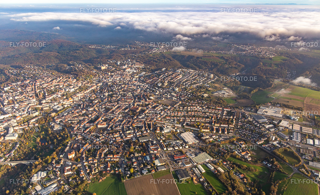 Stadt aus Westen | Luftbild: Stadt aus Westen in Pirmasens im Bundesland Rheinland-Pfalz in Deutschland. Foto: IMG_143809.jpg vom 26.10.2024 durch ©2025 Werner Riehm fly-foto.de/copyright - Realisiert mit Pictrs.com
