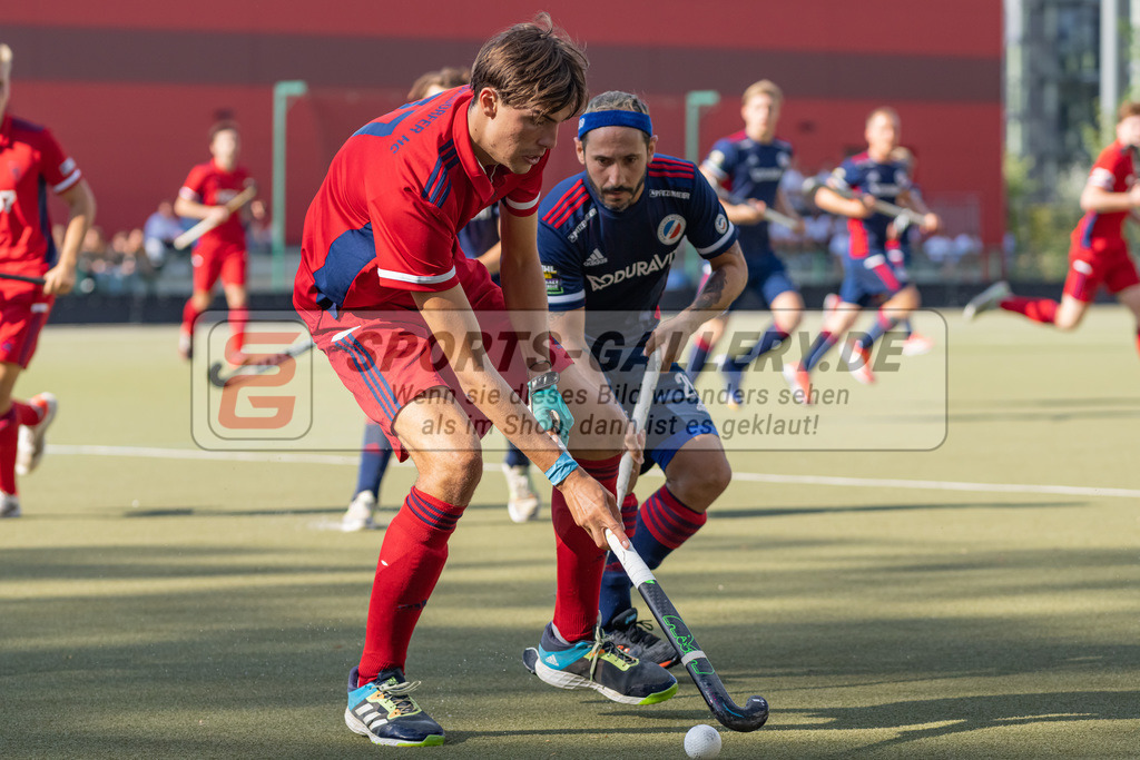 HK_20220903_109723 | 1. Bundesliga Herren Düsseldorfer HC - Mannheimer HC am 3.9.2022 DHC Düsseldorf, Düsseldorf , Guido Barreiros ( Mannheimer HC #26 )