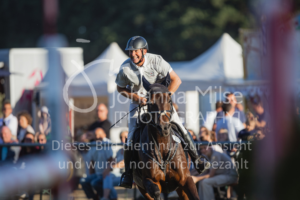 220716_LC_Punkte-S-829 | Deine schönsten Turniermomente als professionelle Fotos! Entdecke hochwertige Pferdesport-Fotografie im Online-Shop. Jetzt Fotos finden & bestellen!