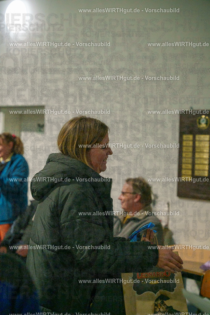 7R504909 | Professionelle Tierfotografie in Mönchengladbach von Daniel Wirth (allesWIRTHgut). Liebevolle & natürliche Bilder von Hunden & Katzen für unvergessliche Erinnerungen.