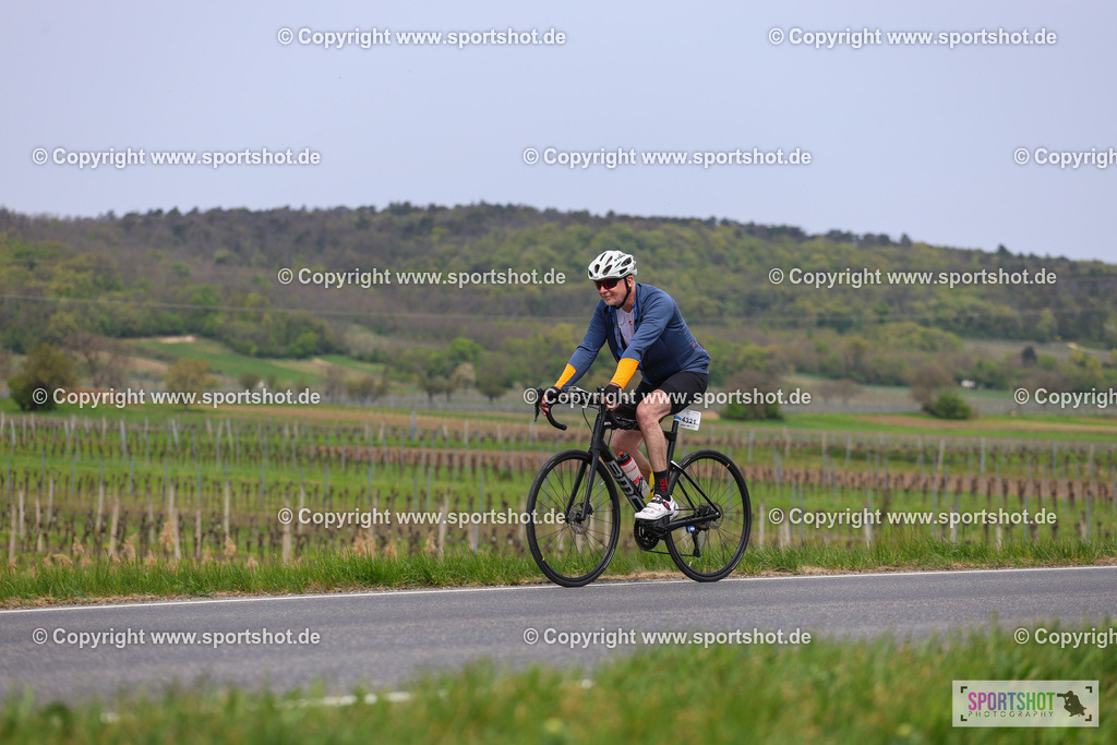 Neusiedlersee Radmarathon 2026 | @sportshot_your_pictrs #yourpictures#roadtowm2029 #nrm #neusiedlerseeradmarathon #neusiedlersee #neusiedlerseetourismus #burgenland #mörbisch #nrm26 #burgenlandtourismus #voglundco #poweredbyburgenlandtourismus #radsport #rad #marathon #ucigranfondo #visitburgenland #ucigranfondoworldseries
