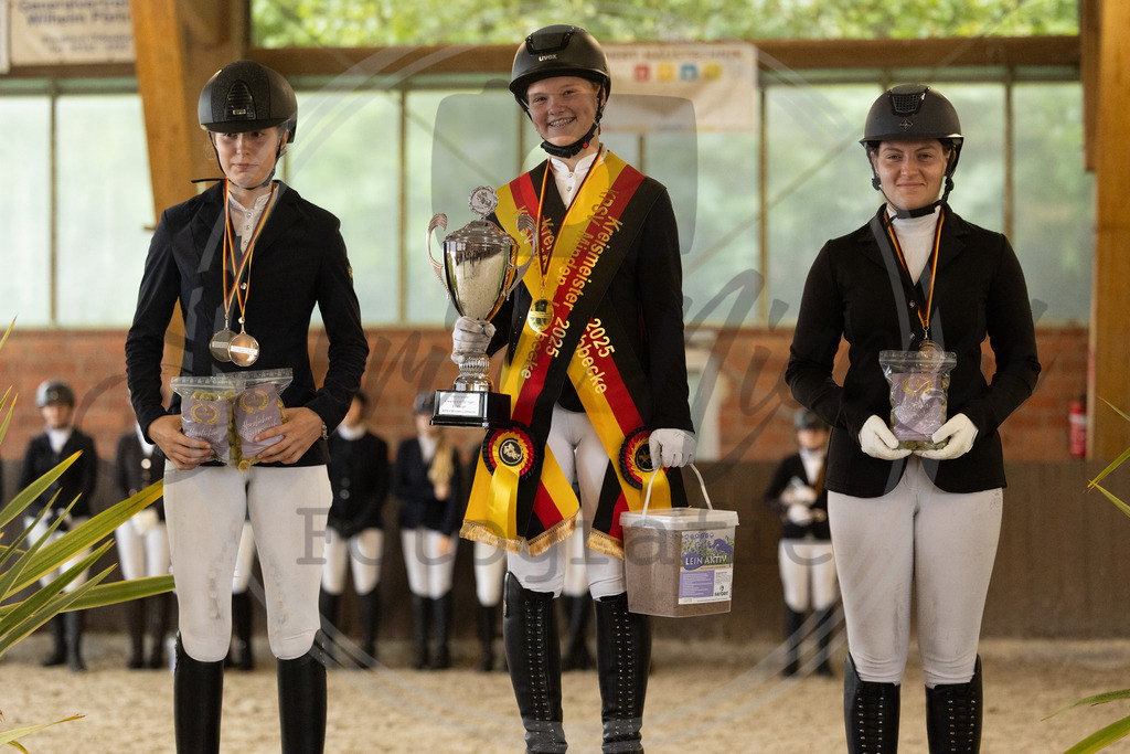 994A2648 | sabrinanicolaifotografie - Realisiert mit Pictrs.com