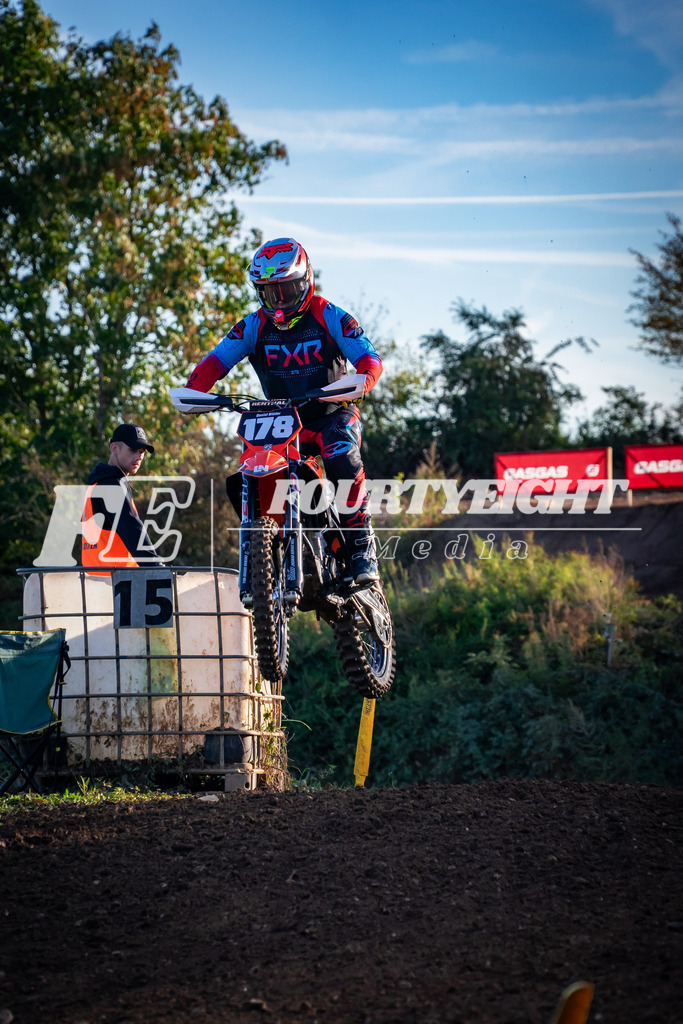 DSC05896 | fourtyeightmedia - Realisiert mit Pictrs.com