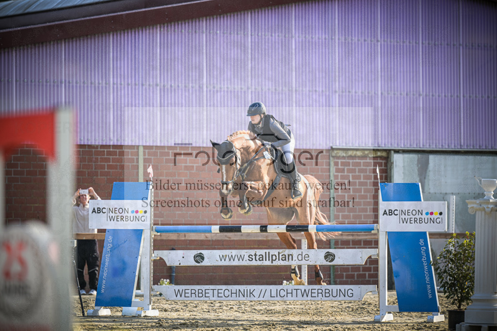 DOS_4141 | Entdecke hochwertige Reitturnierfotos von Foto Oger. Professionell, emotional und authentisch – jetzt Lieblingsmomente im Shop bestellen.Deutschlandweite Turnierfotografie. - Realisiert mit Pictrs.com