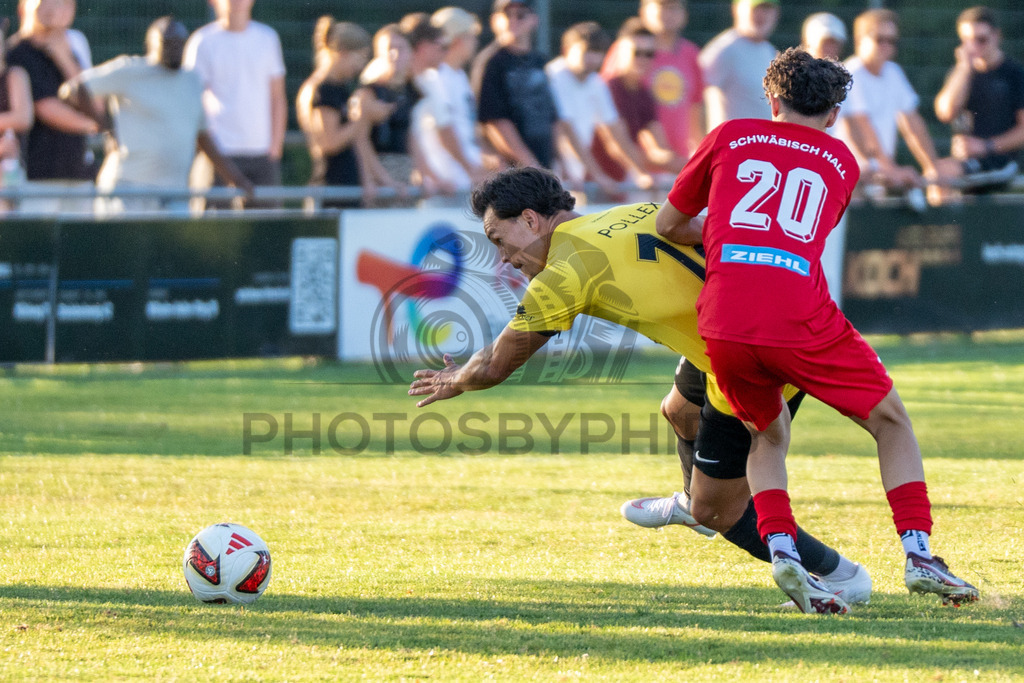 SSV Schwäbisch Hall vs. SG Sonnenhof Großaspach, Fussball, WFV-Pokal, 3. Runde, 11.08.2026 | Niklas Pollex (SG Sonnenhof Großaspach, #18),SSV Schwäbisch Hall vs. SG Sonnenhof Großaspach, Fussball, WFV-Pokal, 3. Runde, 11.08.2026