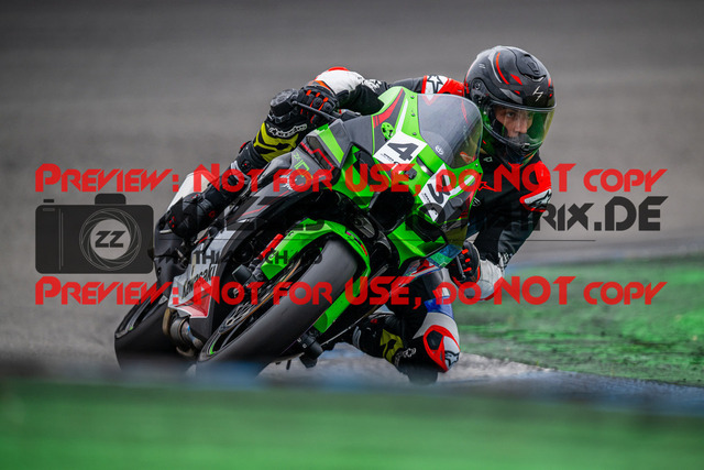 MaZZes_FotoMatrix_240702_6007705_1376 | ROT