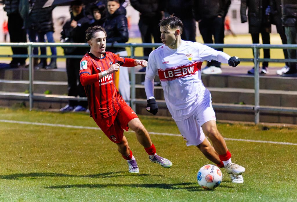 FCHVFB_260325_3-26 | 1.FC Heidenheim 1846 vs. VfB Stuttgart, Fußball, A-Junioren, Verbandspokal, 2025/2026, 25.03.2026 in Heidenheim, Rasenplatz, Walter-Birkhold-Jugendstadion(Foto: Michael Bulling) - Realisiert mit Pictrs.com