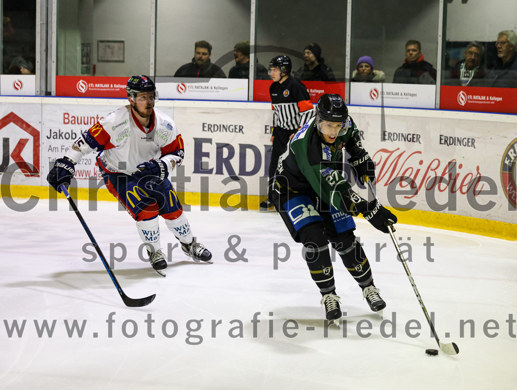 2023-02-19_100_TSV_Erding_gegen_VfE_Ulm-Neu-Ulm | Erding, Deutschland, 19.02.2023:
Eishockey, Bayernliga Meisterrunde Gruppe B 2022 / 2023, 5. Spieltag, TSV Erding gegen VfE Ulm/Neu-Ulm, Endergebnis: 

Mark Waldhausen (Erding Gladiators, #27)

Foto: Christian Riedel / fotografie-riedel.net