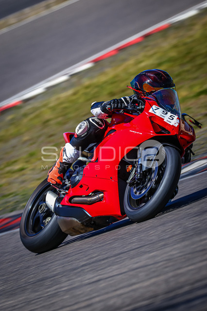 0795-260526NBR-021_795 | Deine Full-Service-Agentur für ✔️Videoproduktionen und ✔️Motorsportfotografie Jetzt Angebot anfragen!