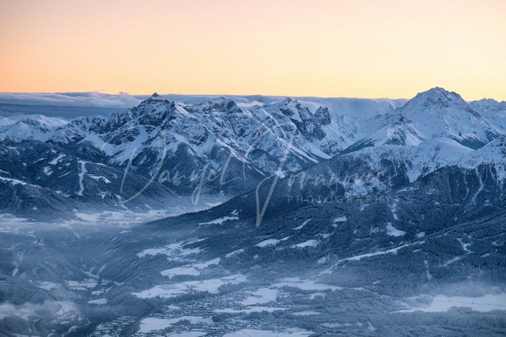 Serles | Blick auf die Serles nach Sonnenuntergang