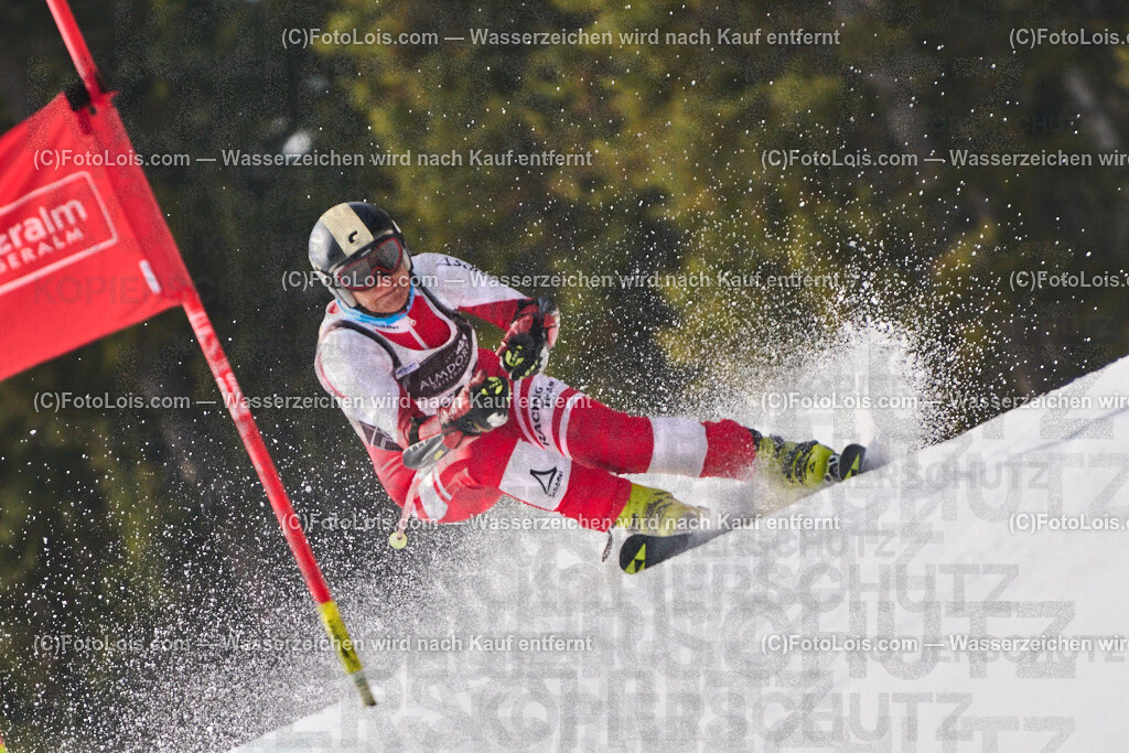 ALP0285_Steir-Meistersch_SG_Reiteralm_DUeRSCHMID Gundi  | LM-Super-G Steiermark auf der Reiteralm am Fr 28. März 2025.   Veranstalter: Steirischer Skiverband (5000)Durchführender Verein: WSV Pichl-Reiteralm (5083)