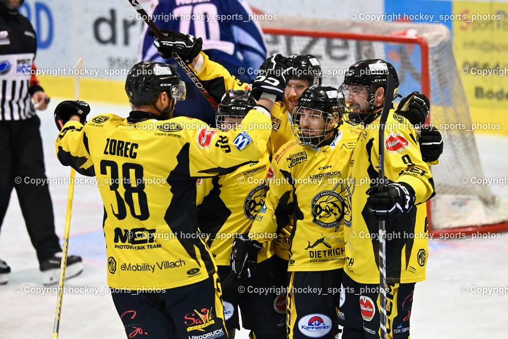 ESC Steindorf vs. MET PHOTOVOLTAIK HORNETS SPITTAL | #38 Zorec Marco EC Hornets Spittal, Jubel HORNETS SPITTAL, #9 Essmann Kevin EC Hornets Spittal, #24 Brunner Noel EC Hornets Spittal, #12 Glavic Gasper EC Hornets Spittal, ESC Steindorf vs. MET PHOTOVOLTAIK HORNETS SPITTAL, ESC Steindorf vs. MET PHOTOVOLTAIK HORNETS SPITTAL am 26.10.2024 in Steindorf (Ossiachersee Halle), Austria, (Photo by Bernd Stefan)