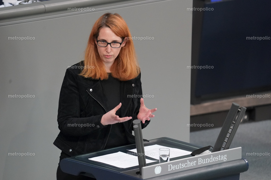 Sabine Grützmacher (3) | Metropolico