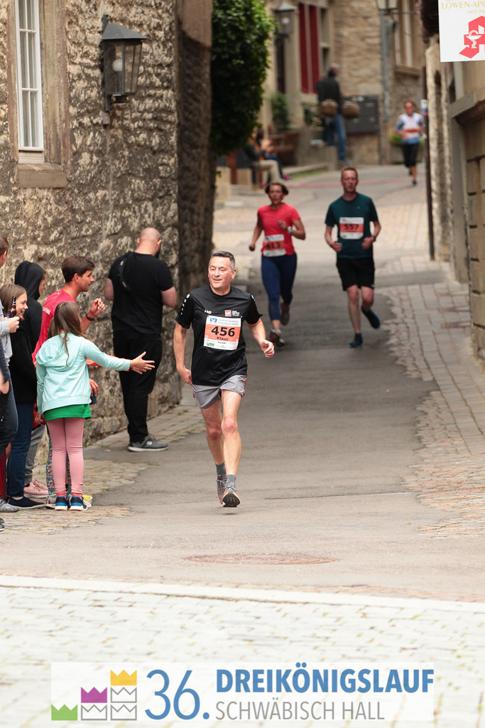 VR Bank Hauptlauf 10km | 3königslauf 2022 VR Bank Hauptlauf - Realisiert mit Pictrs.com