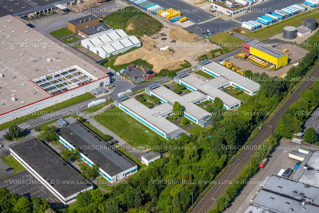 Witten240506812 | Luftbild, Stadt Witten Verwaltungsstandort Brauckstraße Flüchtlingsunterkunft, DHL Zustellbasis, Rüdinghausen, Witten, Ruhrgebiet, Nordrhein-Westfalen, Deutschland