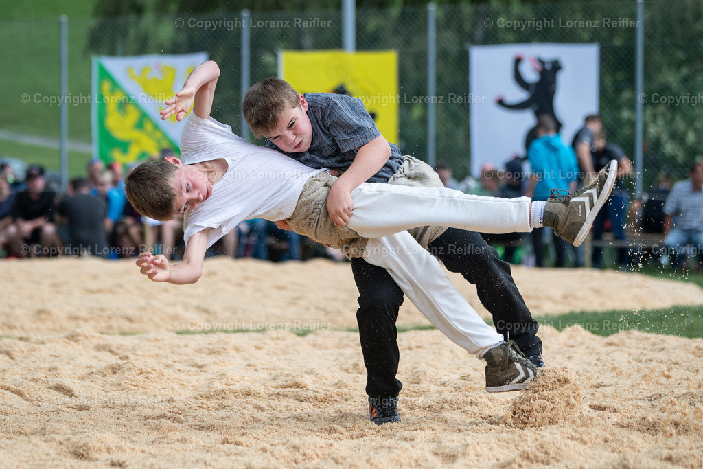 Schwingen -  Appenzeller Kantonal Nachwuchsschwingertag 2024 | Hundwil, 6.7.24, Schwingen - Appenzeller Kantonal Nachwuchsschwingertag.