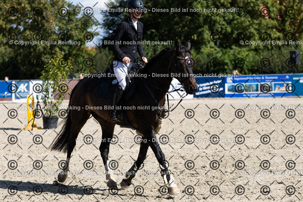 CL5A3963 | Emilia Reinking Fotografie - Realisiert mit Pictrs.com