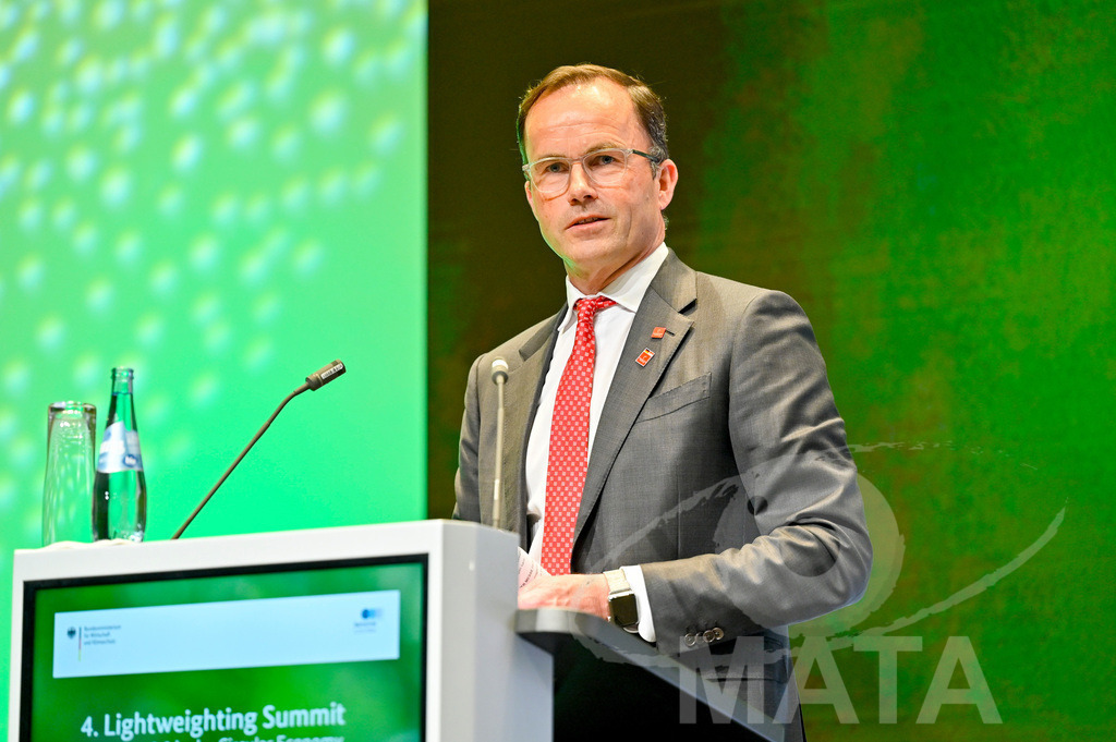 _DWA8043 | MATA IndoCon - Realisiert mit Pictrs.com