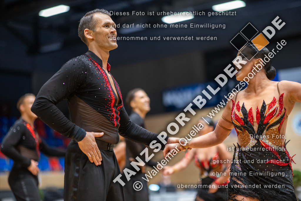 20260328-00907 | Hier finden Sie Tanz Bilder vom Latein und Standard Formationen tanzen. Sportbilder vom Tanzsport. Schöne Fotos und von Weltmeisterschaft, Europameisterschaft, Bundesliga, Regionalliga, Oberliga und Landesliga sowie von GOC Stuttgart, DanceComp, WM Bremen