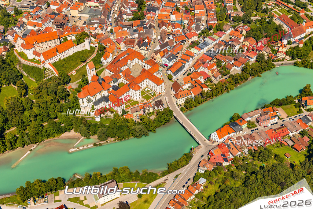 Luftaufnahme von Füssen Vs Google Maps- Die Luftaufnahme wurde 2025 vom UL-Flugzeug heraus erstellt ( keine Drohne ) - Hochauflösende Luftaufnahme - für professionelle Ausdrucke geeignet. Die Geschenkidee !Mit Lizenz und Bildrechte bestellbar