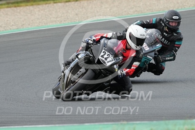 2024_05_17_PBK_22185 | Sportfotografie; SlowMotion; Video; Rennstrecke; Hafeneger; Speer; Racing; RSE; BMW; CBO; Trackday; Motorsportarena; Hockenheimring; Brno; Most; Barcelona; Valencia