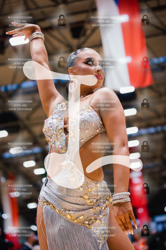 Hessen Tanzt WDSF Open Youth Latin 2nd (48) Maddox Loevenhardt _ Sara Coman (Denmark)-2025-05-17-1860 | Webshop for digital downloads and prints of dance sport, event & show photographer Julian Link - Realisiert mit Pictrs.com