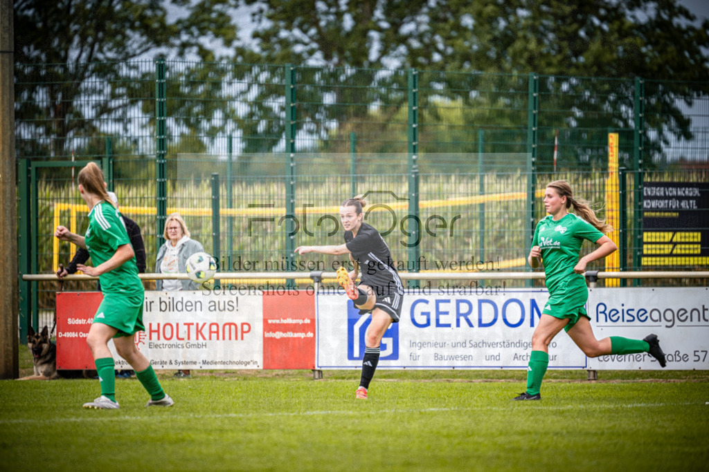 SG Bohmte/Ostercappeln/Schwagstorf - SG Hollenstede / Schwagstorf | Fr.-BZL Weser-Ems Süd · 1. Damen - SG Hollenstede / Schwagstorf · Sportplatz - Realisiert mit Pictrs.com