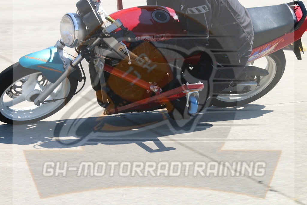 IMG_3163 | gh-motorradtraining-foto.de - Realisiert mit Pictrs.com