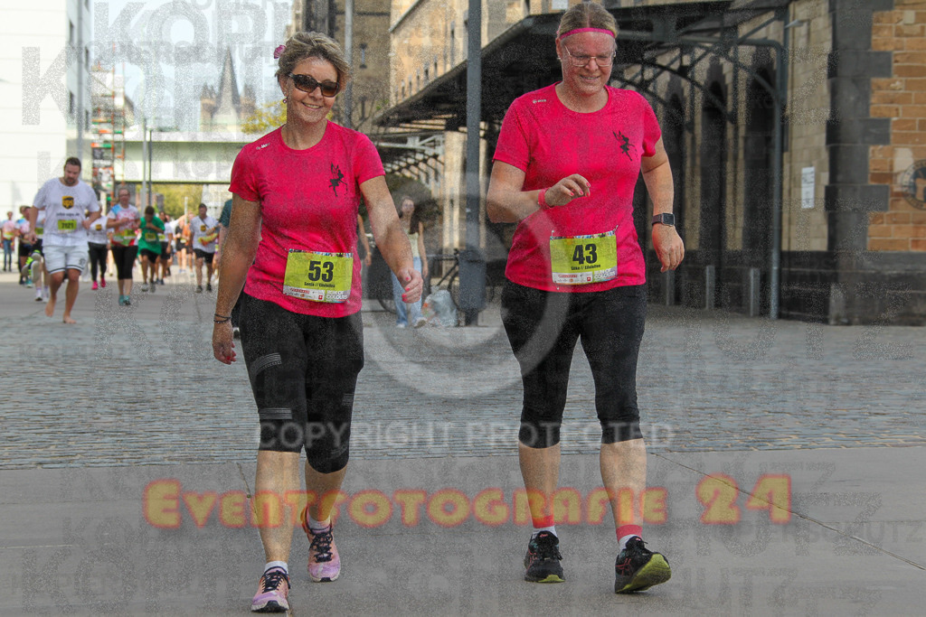 250920_1340_EV4_6423 | Sportfotografie im Rhein-Sieg Kreis, Köln, Bonn, NRW, Rheinland Pfalz, Hessen, etc. Unser Tätigkeitsfeld umfasst den Laufsport vom Volkslauf über den Marathon, Duathlon, Triathon bis zum Ultralauf wie Kölnpfad Ultra oder Schindertrail.