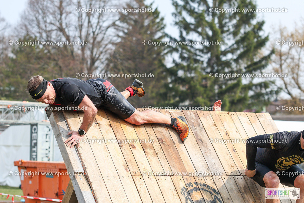 LUR_4682 | Celtic Warrior Dirth Run #celticwarriordirtrun #ocr #kidsrace #celtinis #sprint #wallhalla #dirtrun #donnerskirchen#celticwarriordirtruniscoming #celticwarrior #allout #battle #endurance #ultra #celticwarriorultra #yourpictrs #sportshot_your_pictrs