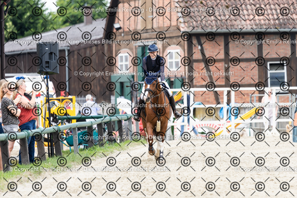 CL5A8325 | Emilia Reinking Fotografie - Realisiert mit Pictrs.com