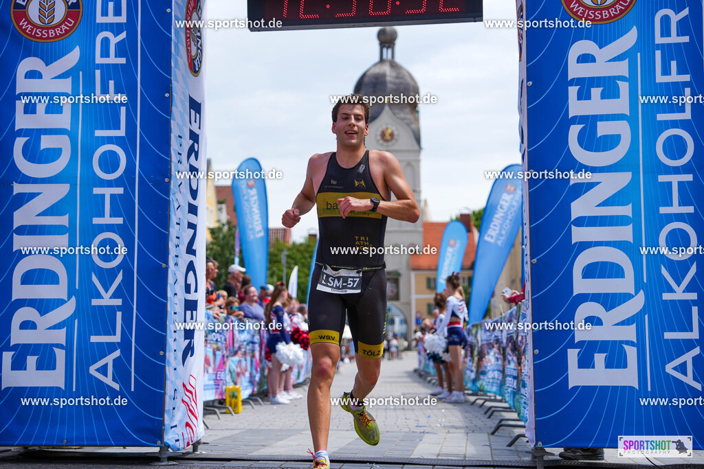 DSC03361 | Stadttriathlon Erding 2025. #yourpictrs #sportshot_your_pictrs @Sportshotphotography #stadttriathlonerding Copyright: www.sportshot.de