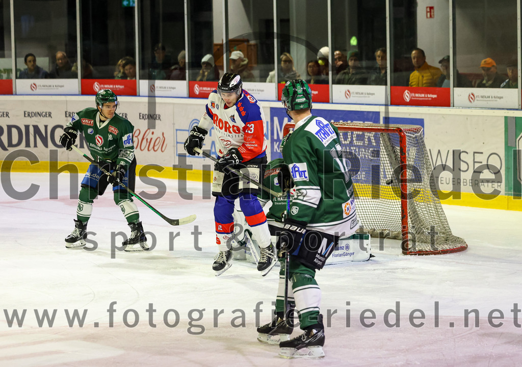 2023-11-03_074_TSV_Erding_gegen_ESC_Dorfen | Erding, Deutschland, 03.11.2023:
Eishockey, Bayernliga Vorrunde 2023 / 2024, 6. Spieltag, TSV Erding gegen ESC Dorfen, Endergebnis: 11:3

Foto: Christian Riedel / fotografie-riedel.net