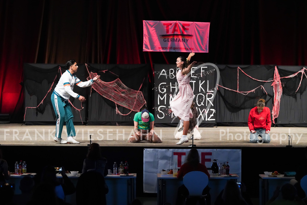 FW700421 | FRANK WIESEHAHN MEDIA - Realisiert mit Pictrs.com