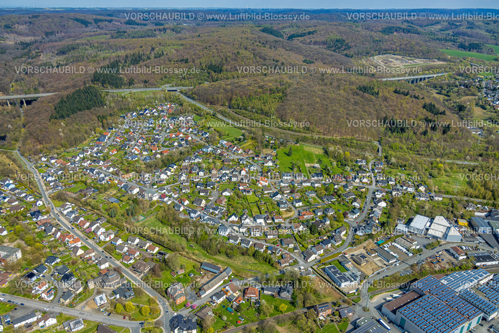 Arnsberg260402693 | Luftbild, Ortsansicht Wohngebiet Niedereimer und Autobahn A46 mit Talbrücke Wannebach, Niedereimer, Arnsberg, Sauerland, Nordrhein-Westfalen, Deutschland