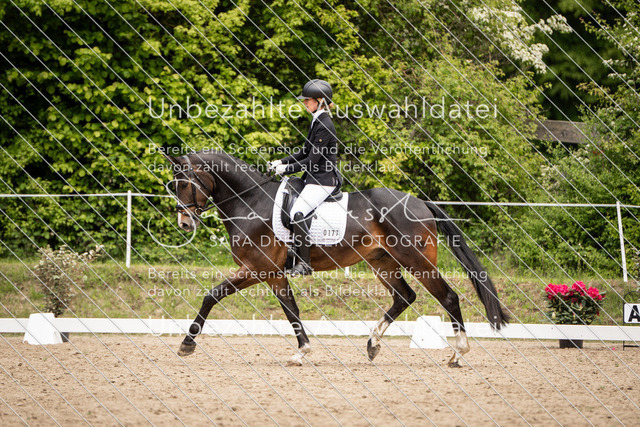 Bad_Meinberg_05631 | saradresslerfotografie - Realisiert mit Pictrs.com