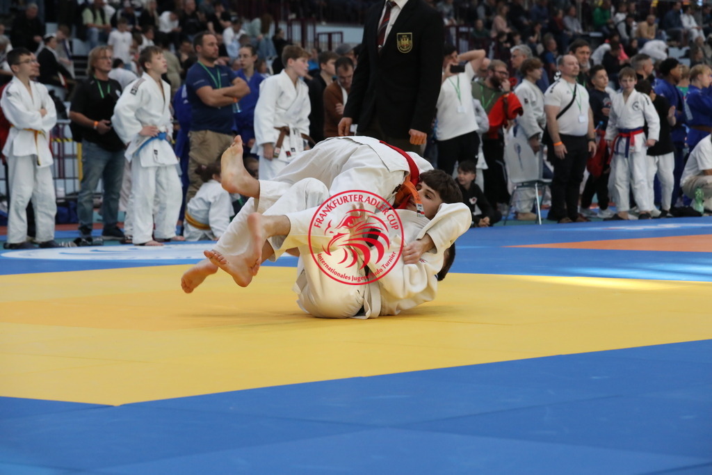 1J7A2369 | Fotos vom Adler Cup - Pictures from Adler Cup

Hier findet Ihr alle Eindrücke und großen Momente der Adler Cup Wochenenden. Here you will find all impressions and great moments of the Adler Cup weekends. - Realisiert mit Pictrs.com