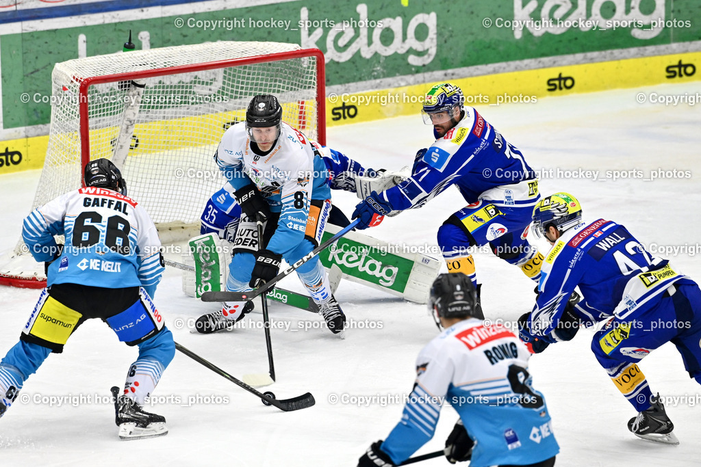 EC IDM Wärmepumpen VSV vs. Steinbach Black Wings Linz | #68l##32 Rasmus Tirronen Black Wings Linz, #71 Steven Strong EC VSV, #42 Alex Wall EC VSV, EC IDM Wärmepumpen VSV vs. Steinbach Black Wings Linz, EC IDM Wärmepumpen VSV vs. Steinbach Black Wings Linz am 23.01.2026 in Villach (Stadthalle Villach), Austria, (Photo by Bernd Stefan)