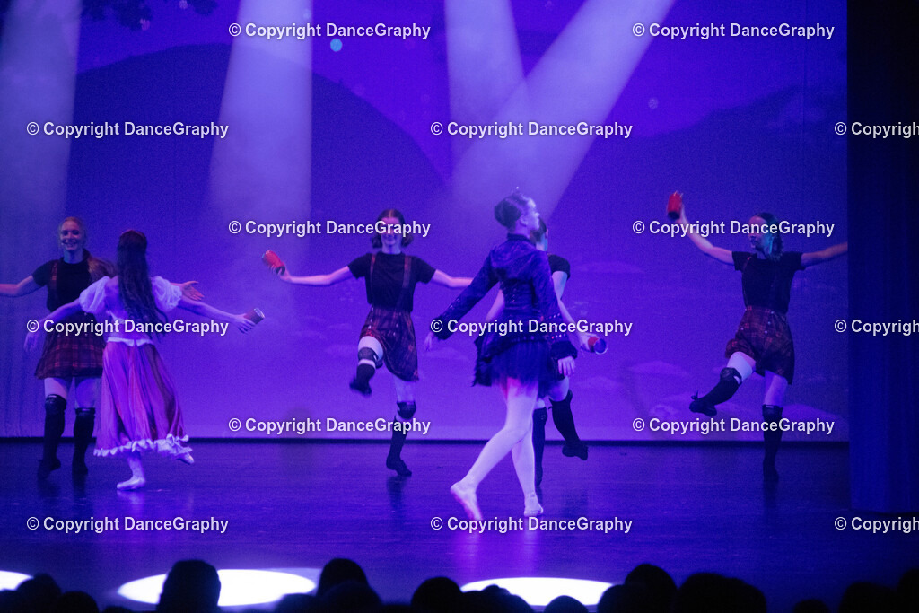 GPHY2071 | DanceGraphy - Realisiert mit Pictrs.com